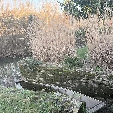 Havre De Paix, Bord De Riviere, Avec Piscine *